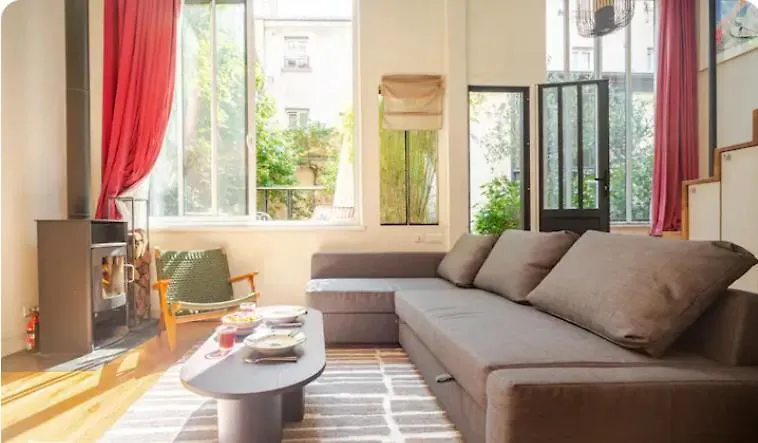 Maisonette Independante Tout Confort Et Son Jardin Paris Apartment